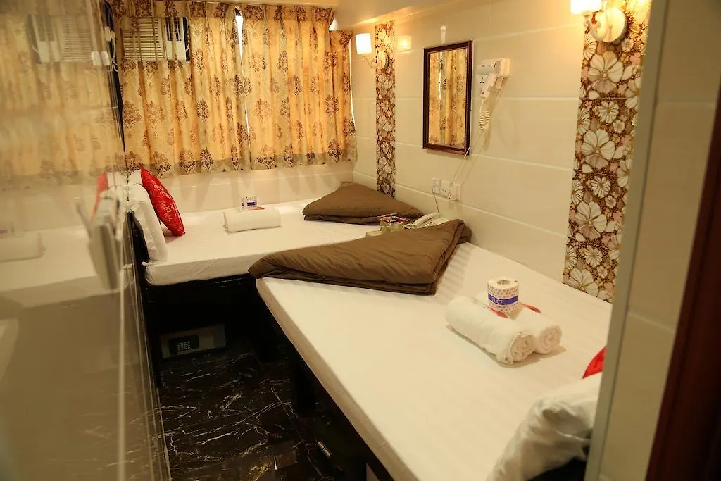 New Tokyo Hostel Hong Kong Guest house