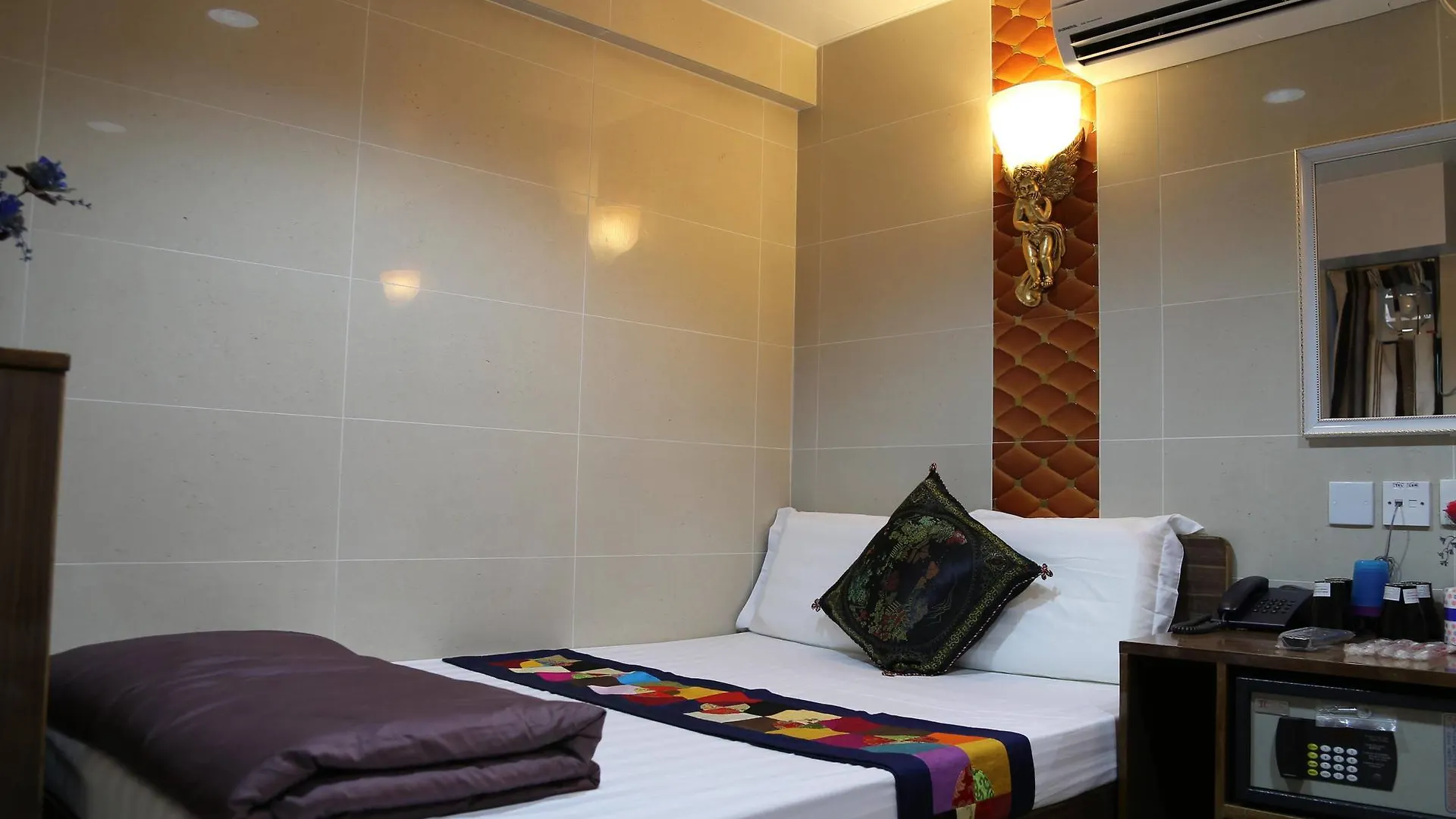 New Tokyo Hostel Hong Kong