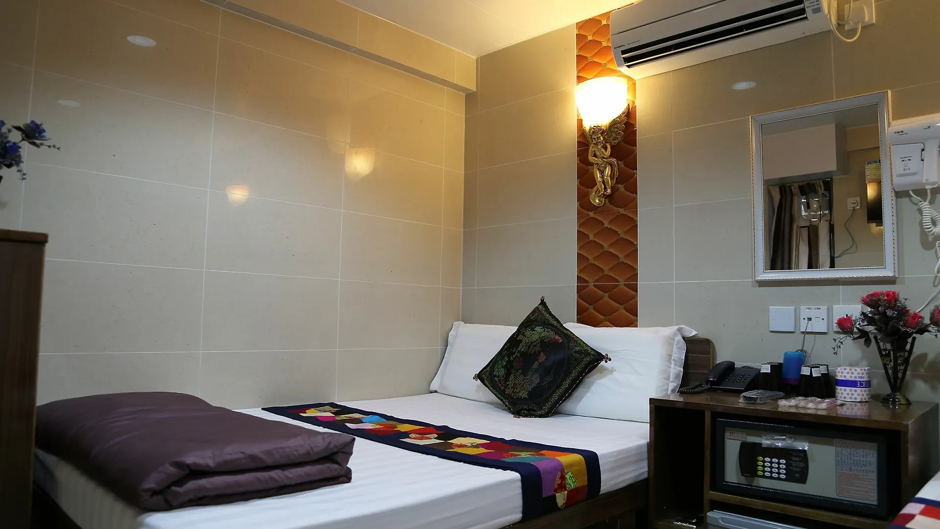 New Tokyo Hostel Hong Kong Guest house