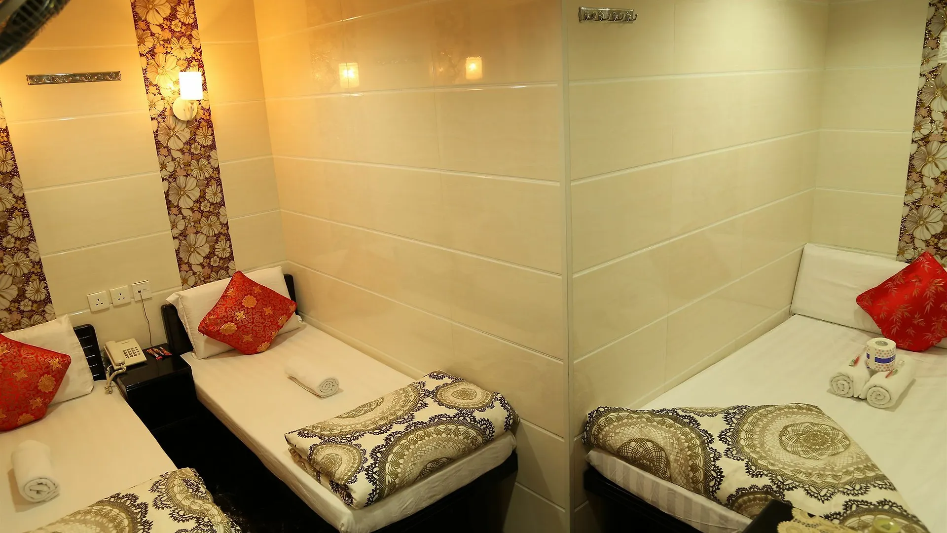 Guest house New Tokyo Hostel Hong Kong China